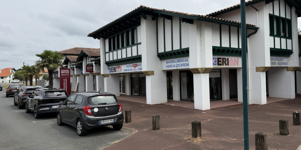 local commercial à BIDART (64210)